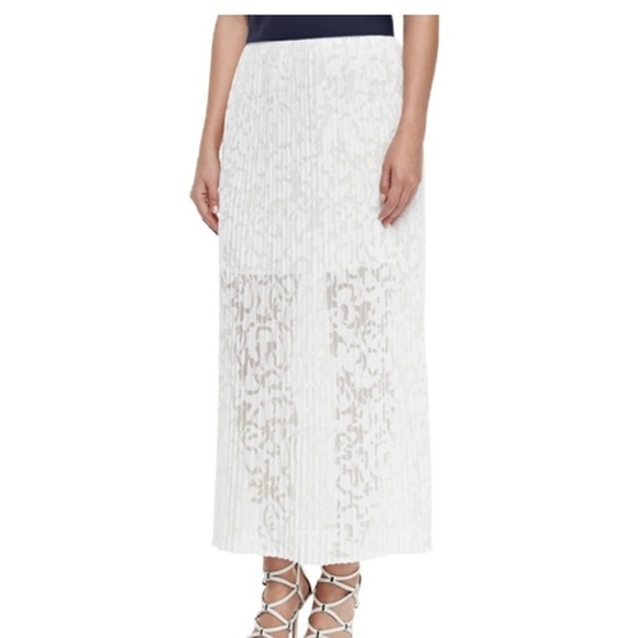 Theory sheer White lace Delva Exhibit pleated maxi skirt - Picture 2 of 9